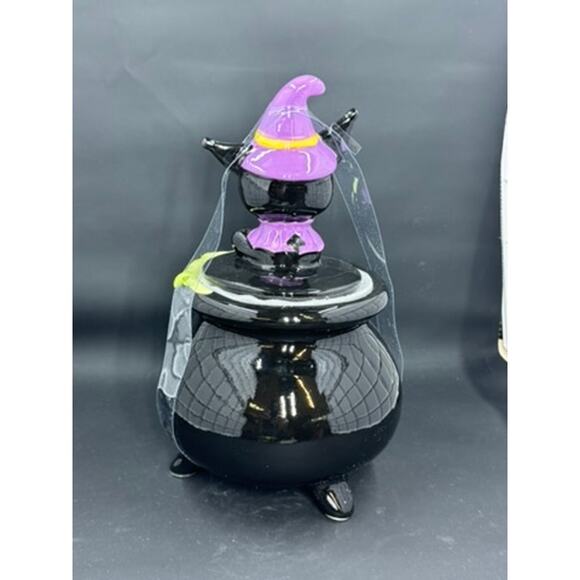 Kuromi Trick Or Treat Candy Dish, 2024 Blue Sky - Picture 5 of 11